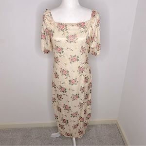 Cream floral midi dress with slit Size L